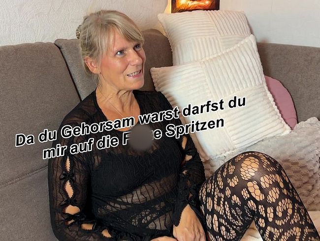 SweetSusiNRW's Porno Video: Da du Gehorsam warst darfst du mir auf die fo**e spri**en