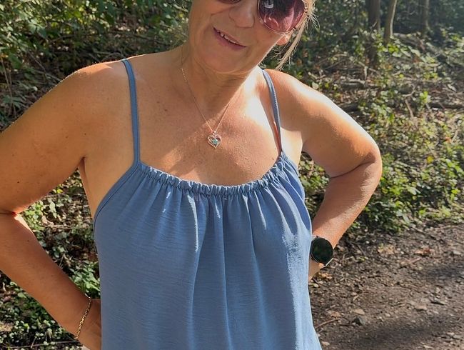 SweetSusiNRW's Porno Video: Das schöne Wetter im Kleid ausgenutzt